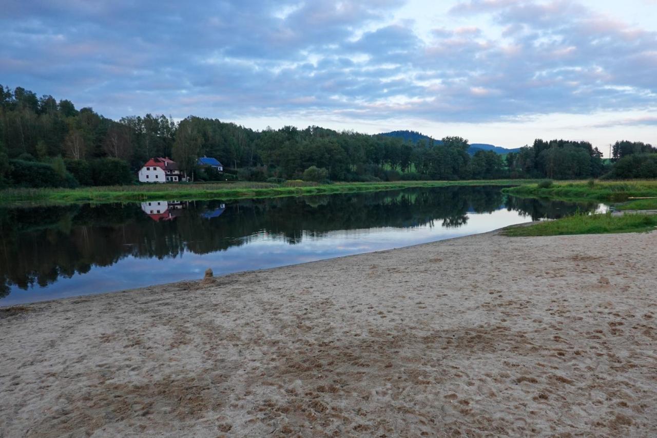 U Jezera Lipno - Nove Apartment