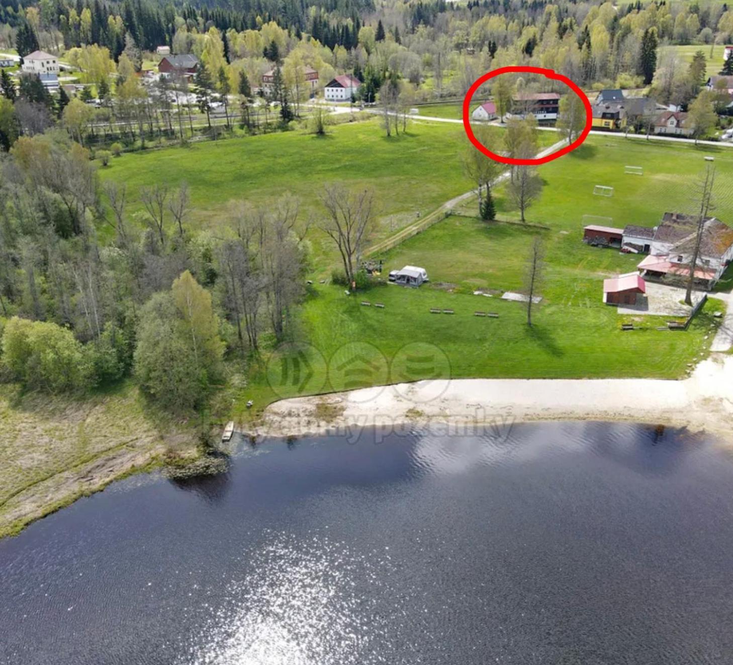 Apartment U Jezera Lipno - Nove *